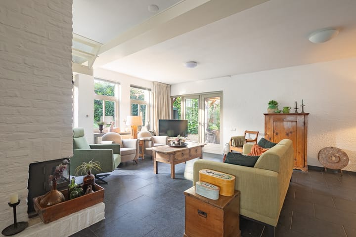 Photo 2 of Dorpstraat 120