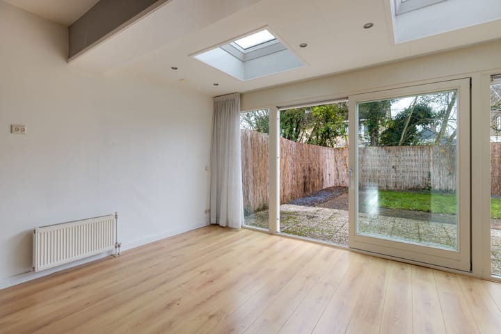 Foto 2 van Regenboog 28