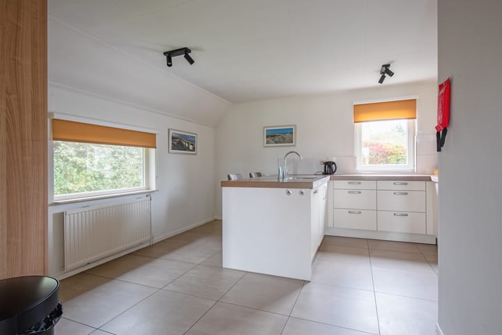 Foto 13 van Kamperfoelieweg 69