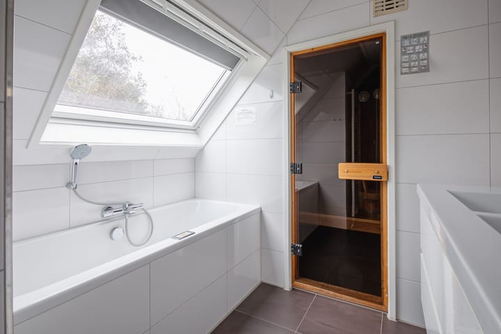 Foto 27 van Kamperfoelieweg 69