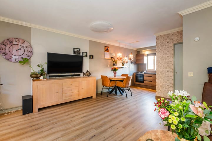 Foto 9 van Thomsonstraat 188