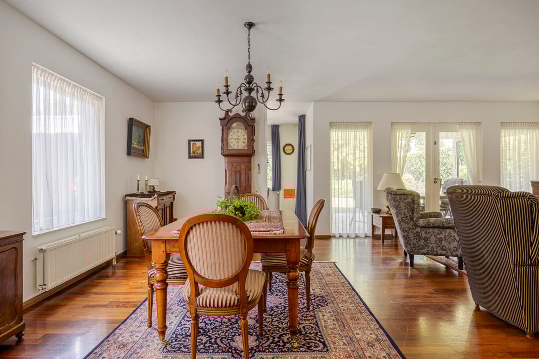 Photo 8 of Luxwoudestraat 15