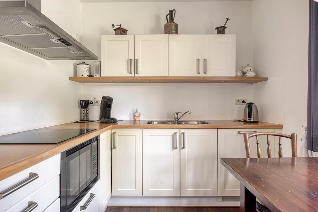 Photo 17 of Luxwoudestraat 15