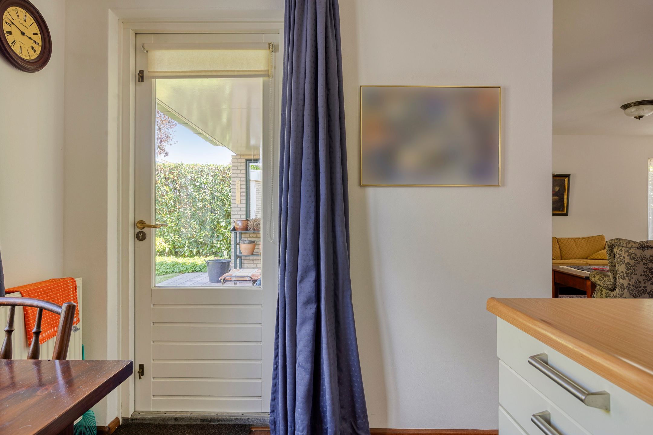 Photo 18 of Luxwoudestraat 15