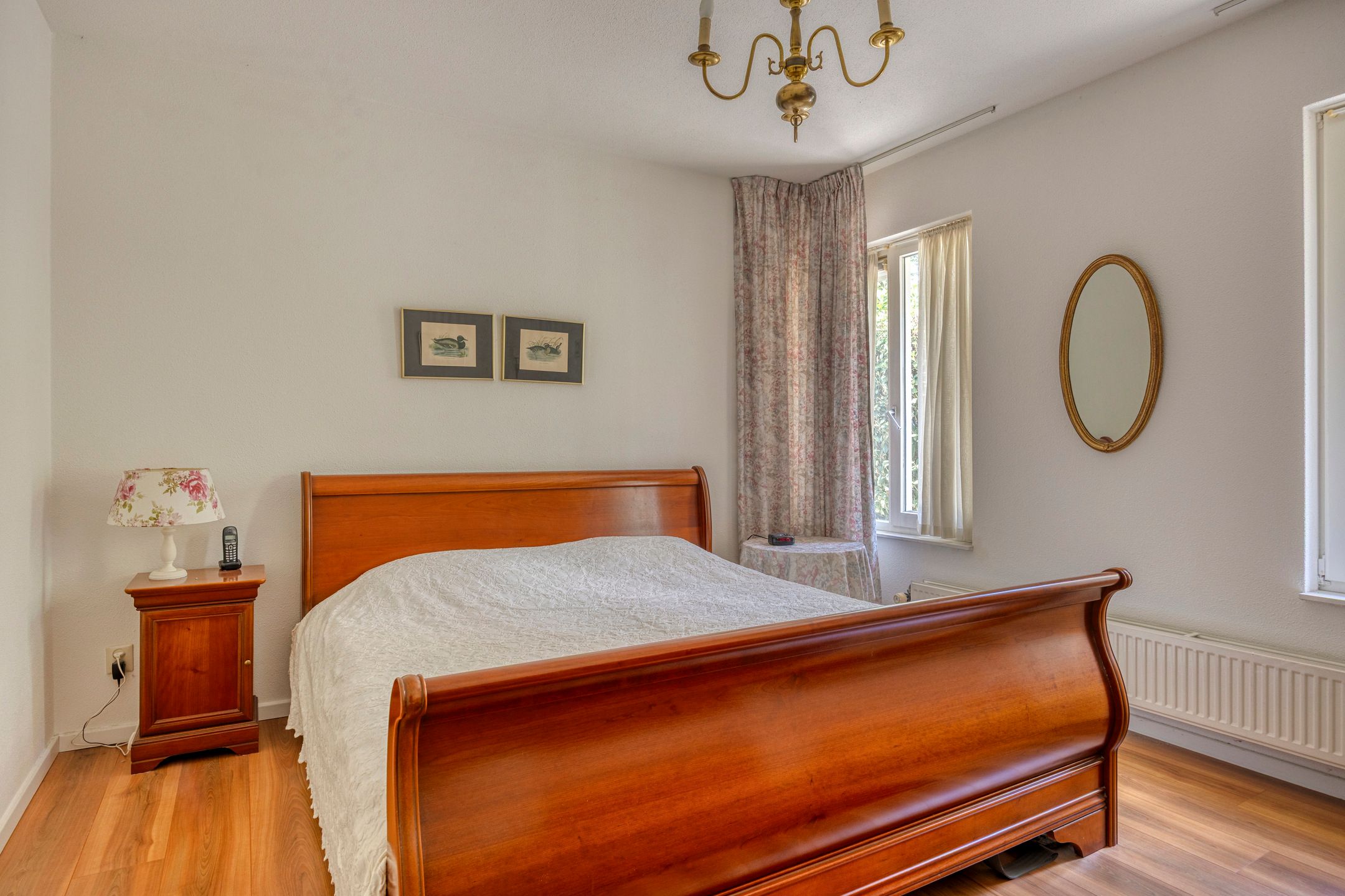 Photo 21 of Luxwoudestraat 15