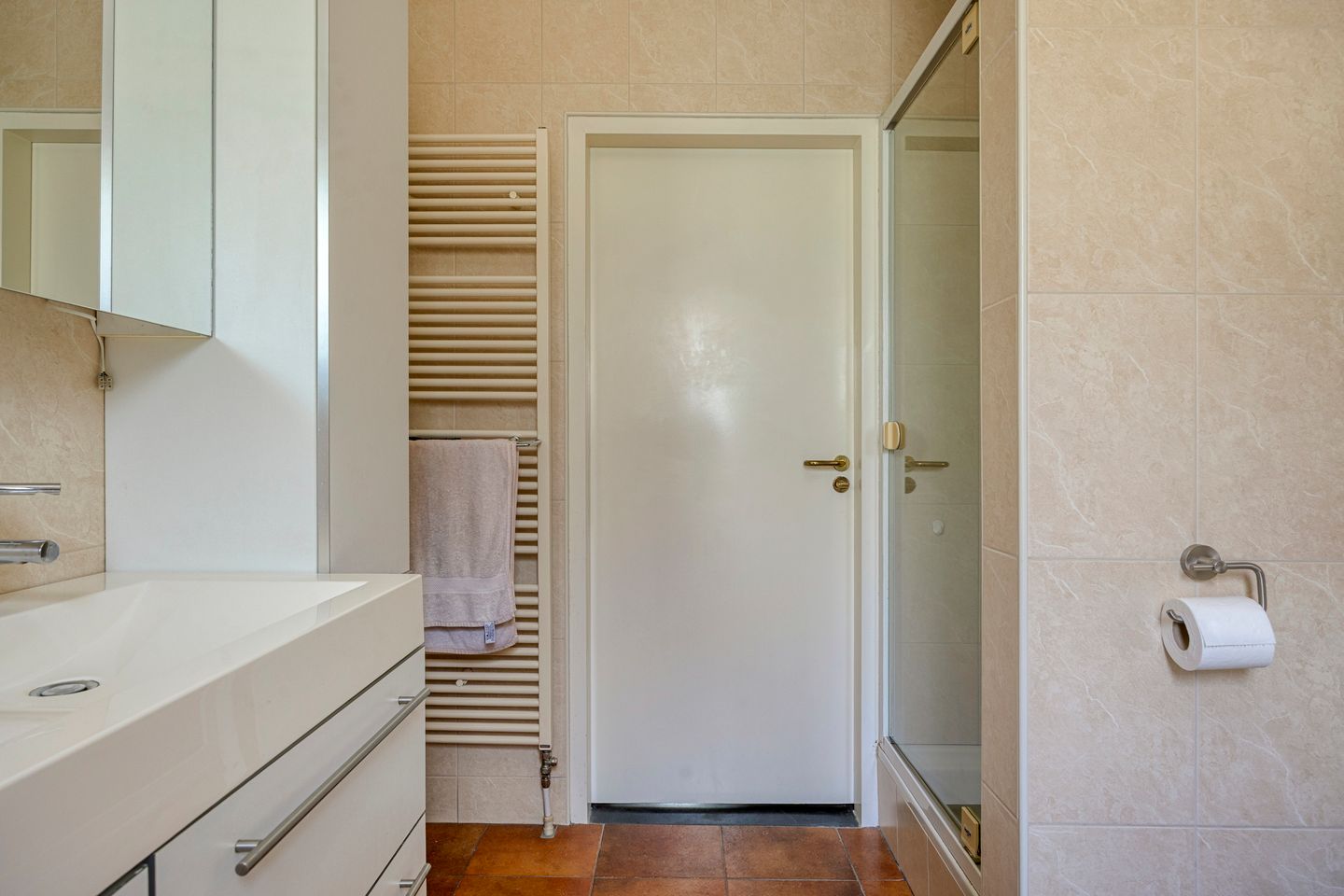 Photo 25 of Luxwoudestraat 15