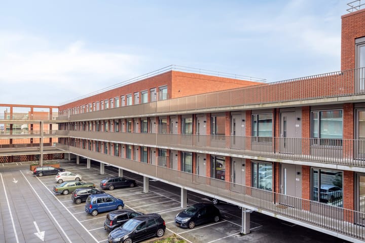 Photo 9 of Theo Dobbestraat 43