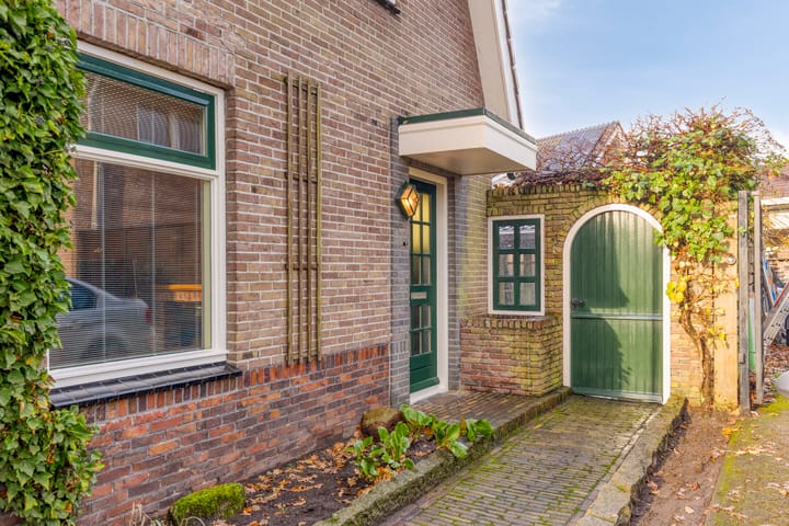 Photo 6 of Oosterstraat 5