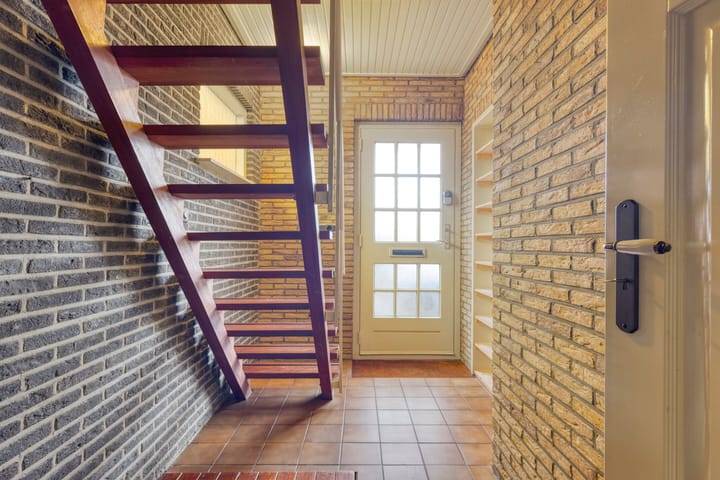 Photo 8 of Oosterstraat 5