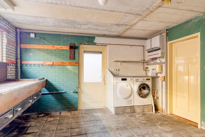 Photo 24 of Oosterstraat 5