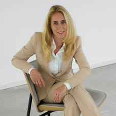 Anja Oosterling - NVM Register Makelaar & Taxateur