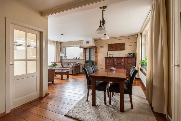 Photo 2 of Prinses Christinastraat 16