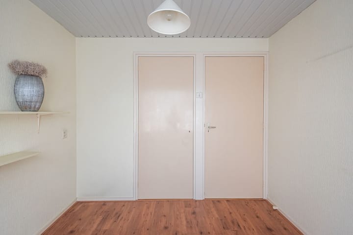 Photo 28 of Prinses Christinastraat 16