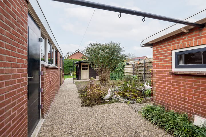 Photo 4 of Prinses Christinastraat 16