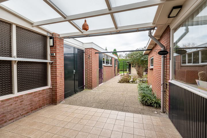 Photo 31 of Prinses Christinastraat 16