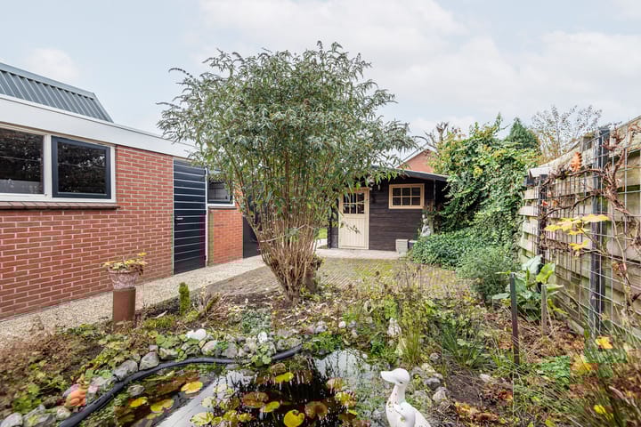 Photo 32 of Prinses Christinastraat 16