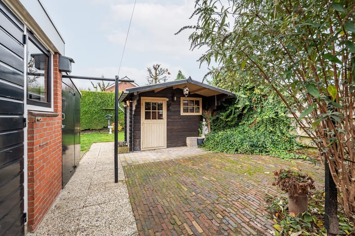 Photo 33 of Prinses Christinastraat 16