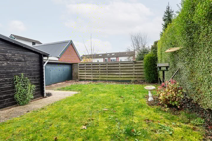 Photo 36 of Prinses Christinastraat 16