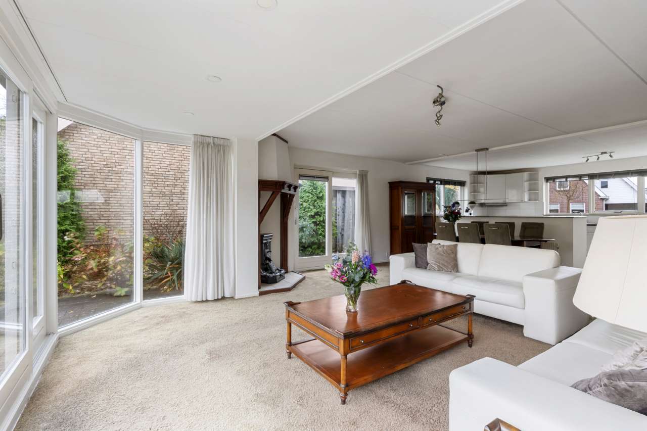 Photo 9 of Manusveert 118