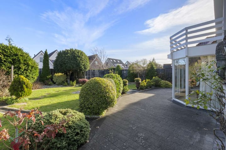 Photo 27 of Manusveert 118