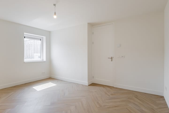 Photo 18 of Torenstraat 14