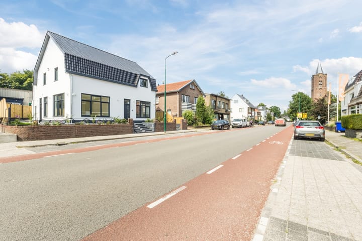 Photo 32 of Torenstraat 14