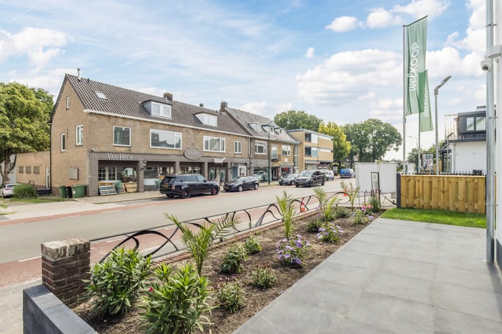 Photo 36 of Torenstraat 14