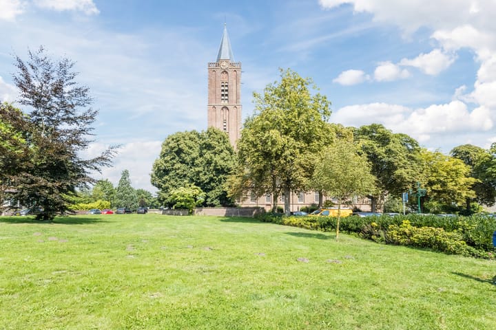 Photo 39 of Torenstraat 14