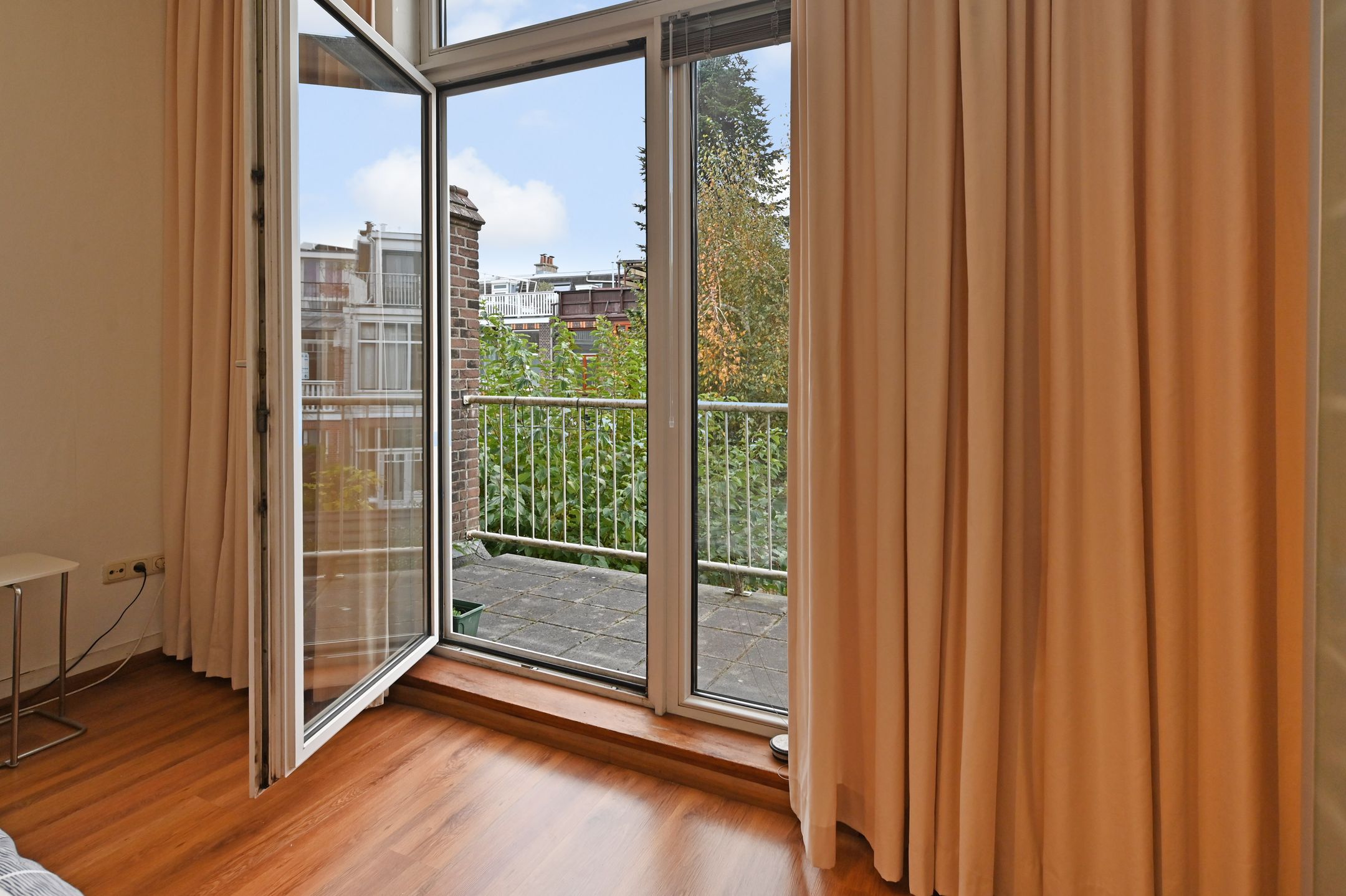 Foto 33 van Laan van Meerdervoort 382