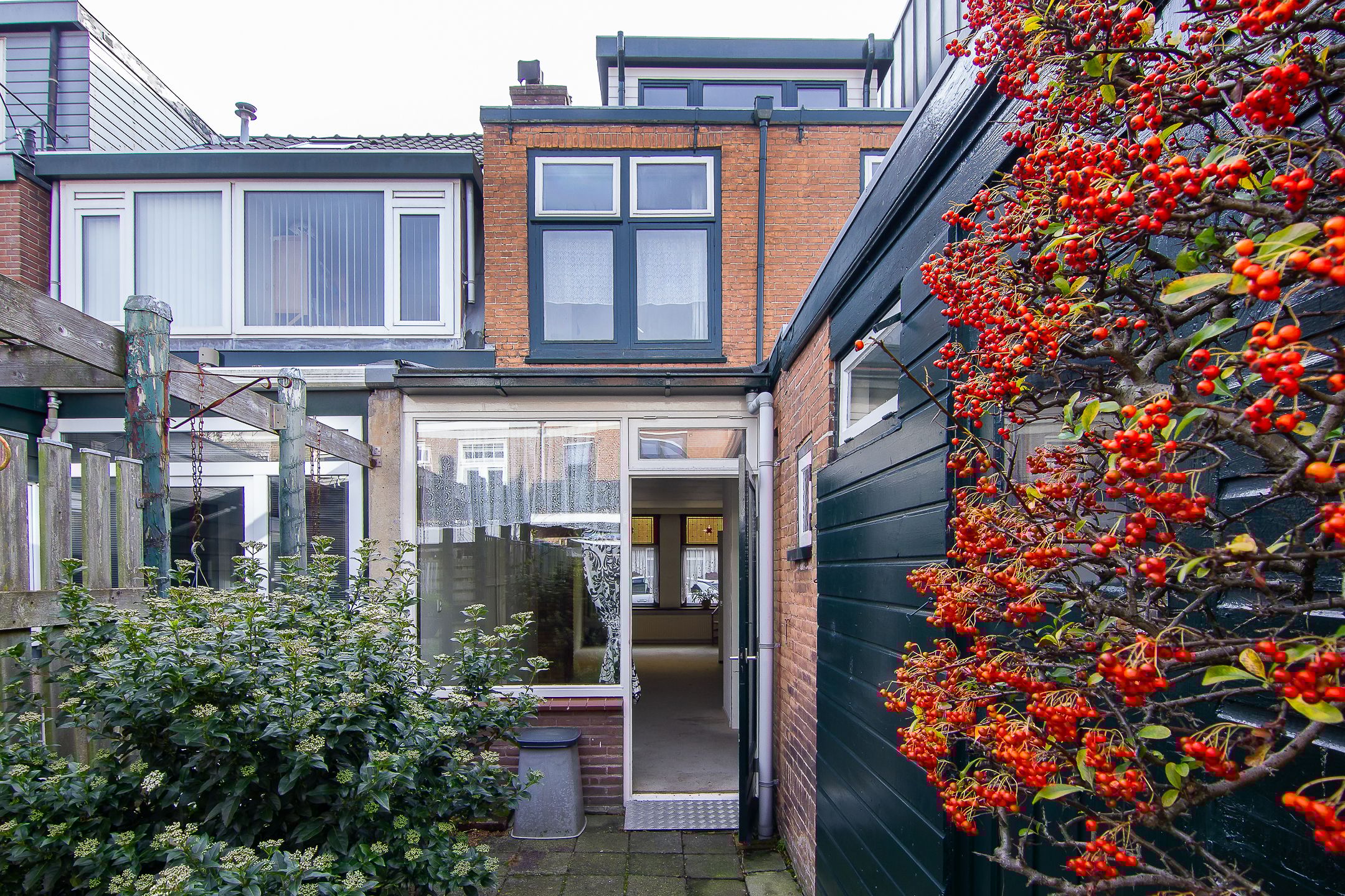 Photo 21 of A.L. Dyserinckstraat 124