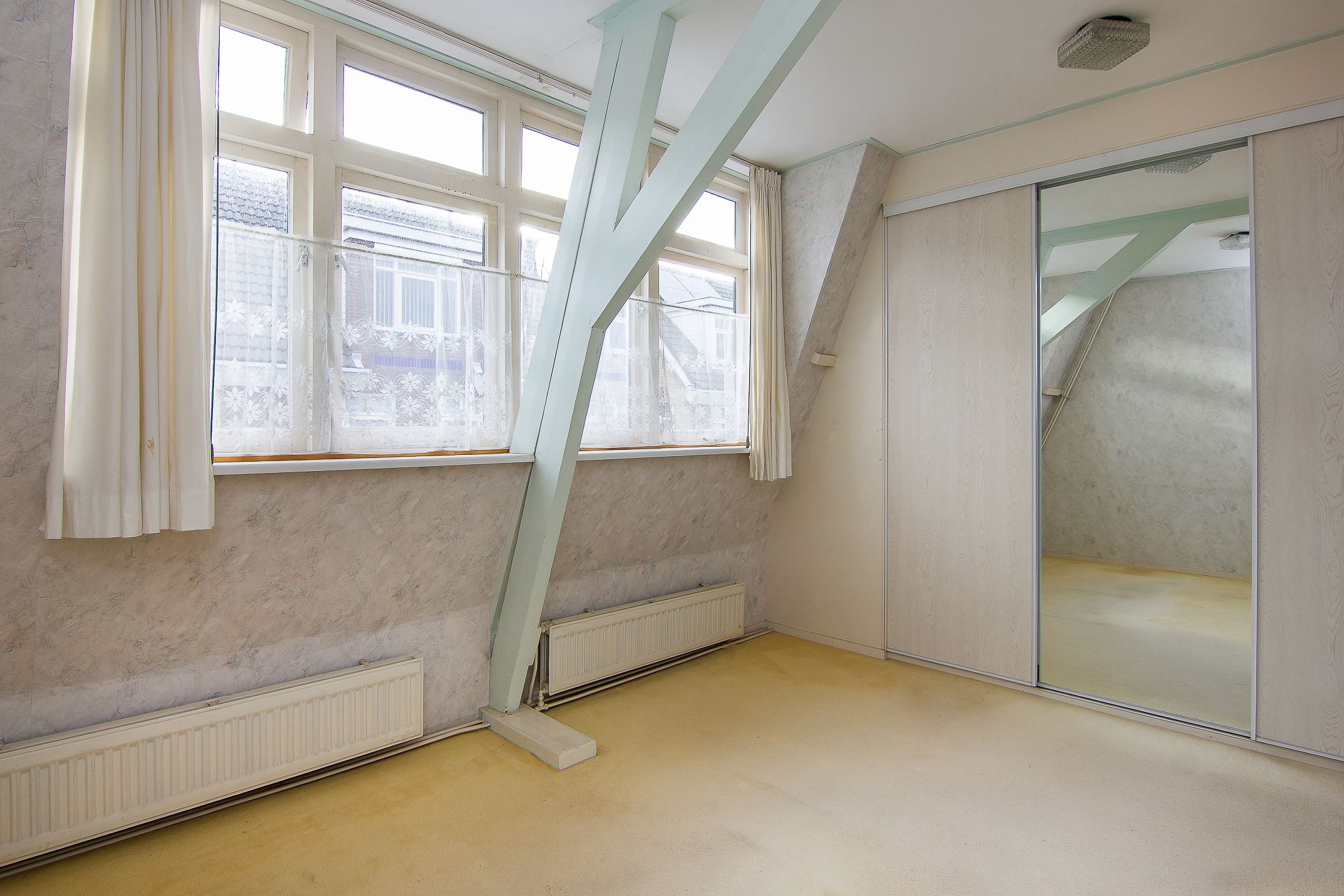 Photo 24 of A.L. Dyserinckstraat 124