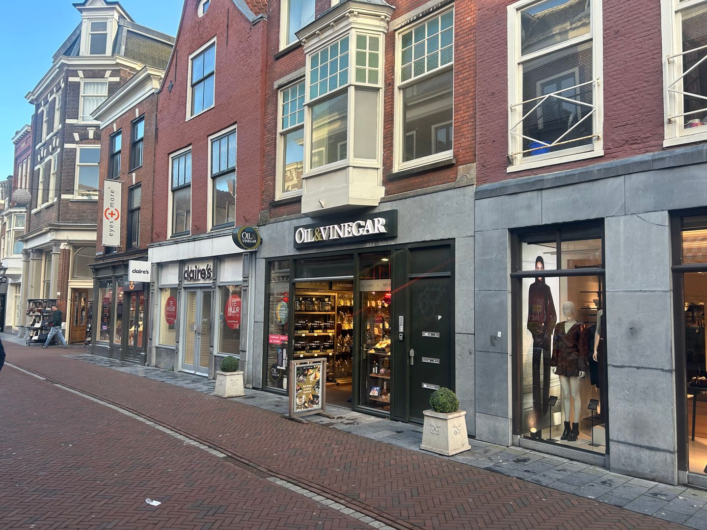 Bekijk foto 4 van Haarlemmerstraat 79