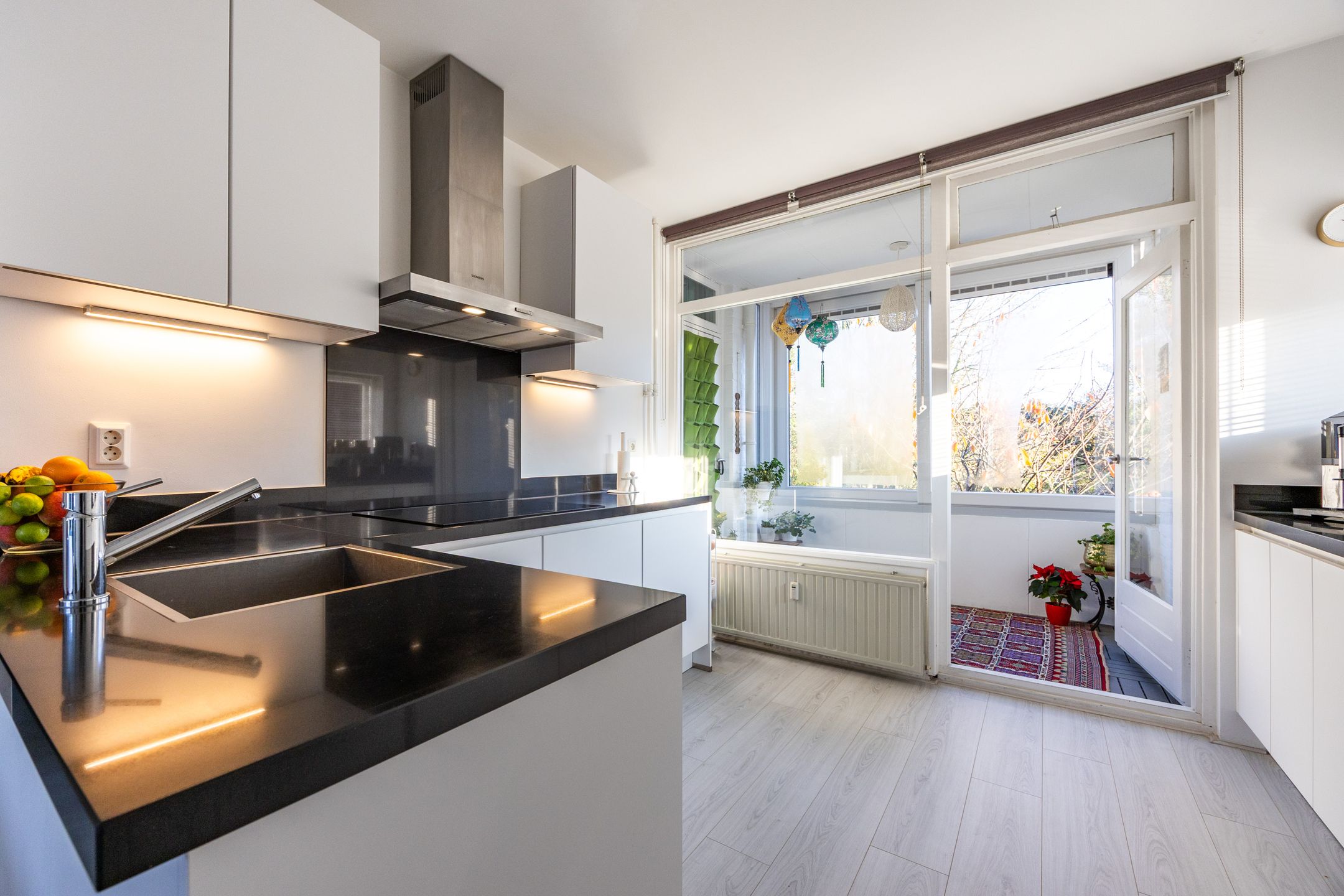 Photo 6 of Henriette Roland Holstln 75