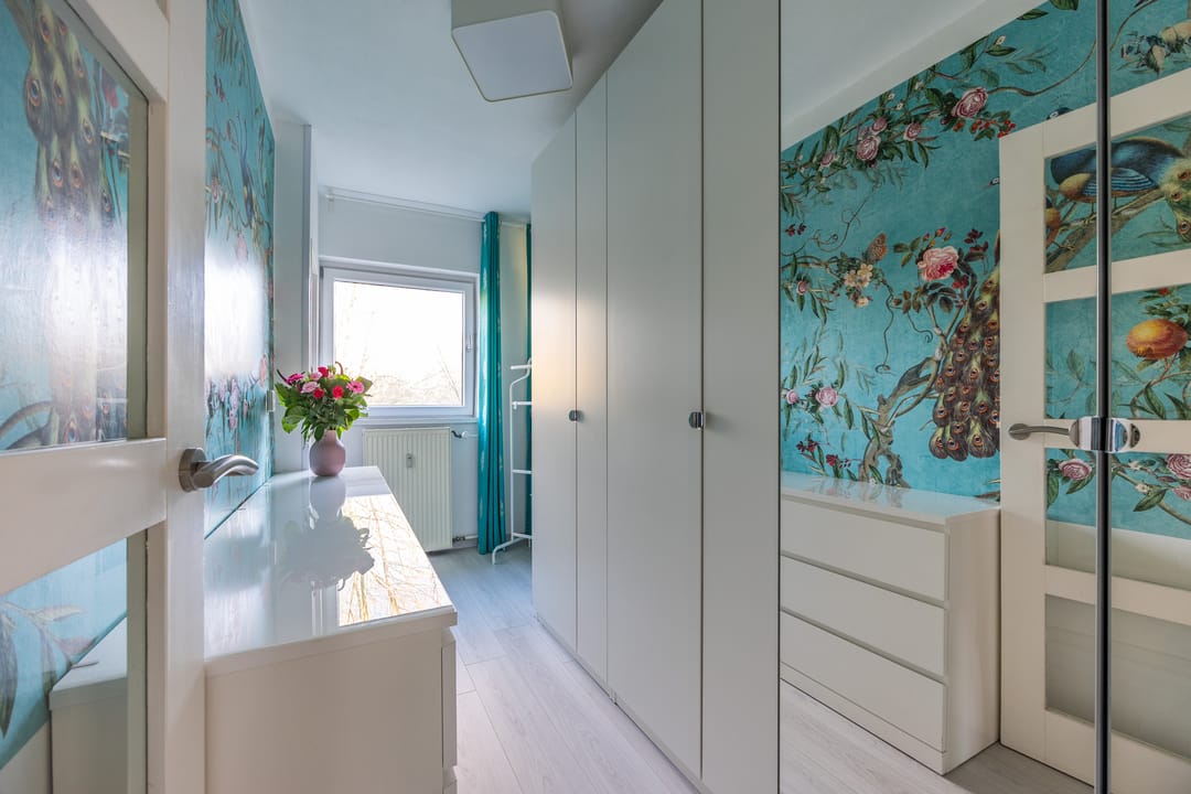 Photo 17 of Henriette Roland Holstln 75