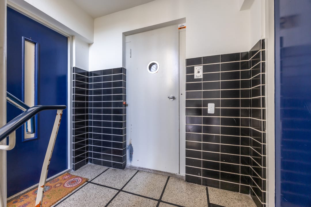 Photo 28 of Henriette Roland Holstln 75