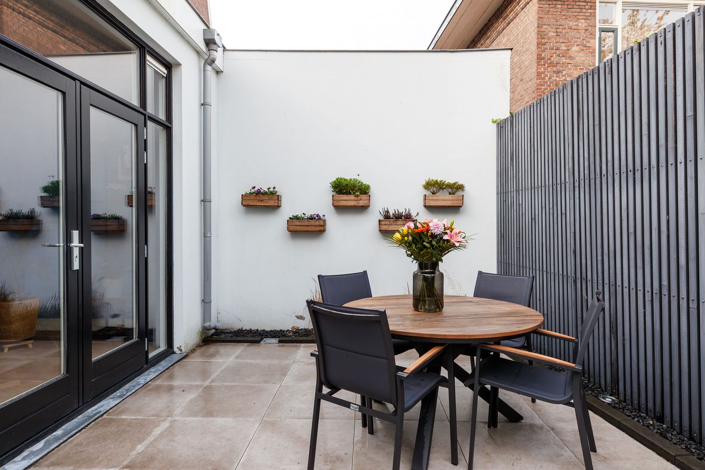 Foto 19 van Van 's-Gravesandestraat 25-B