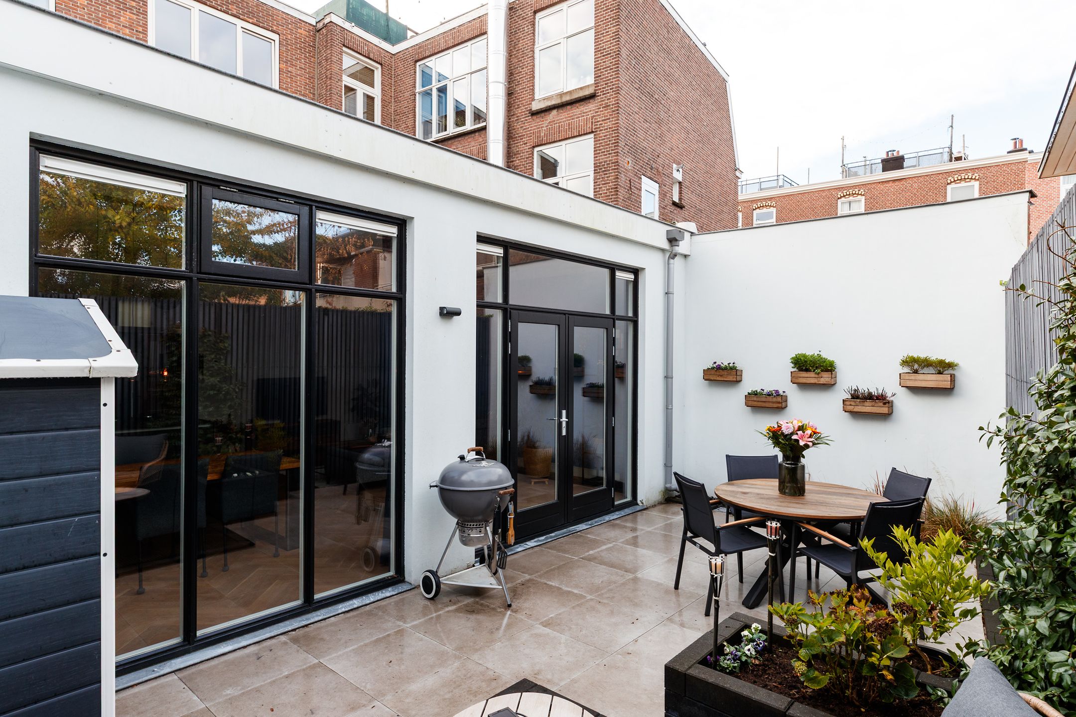 Foto 21 van Van 's-Gravesandestraat 25-B