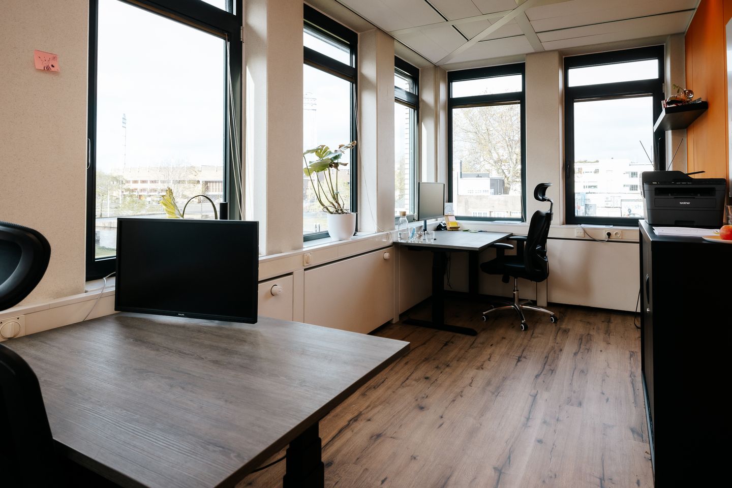 View photo 5 of IJsbaanpad 2