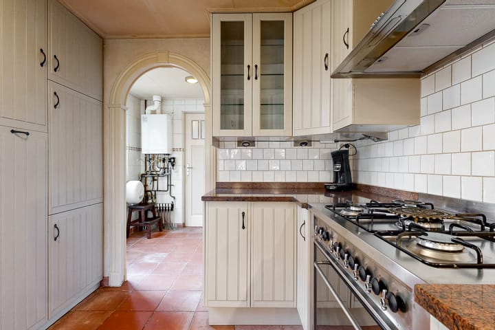 Foto 12 van Beverwijkerstraatweg 40