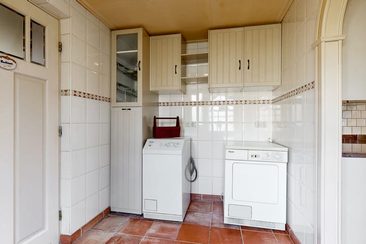 Foto 13 van Beverwijkerstraatweg 40