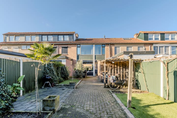 Foto 2 van Floris van Dijckstraat 9