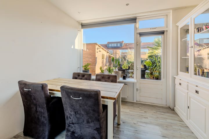 Foto 7 van Floris van Dijckstraat 9