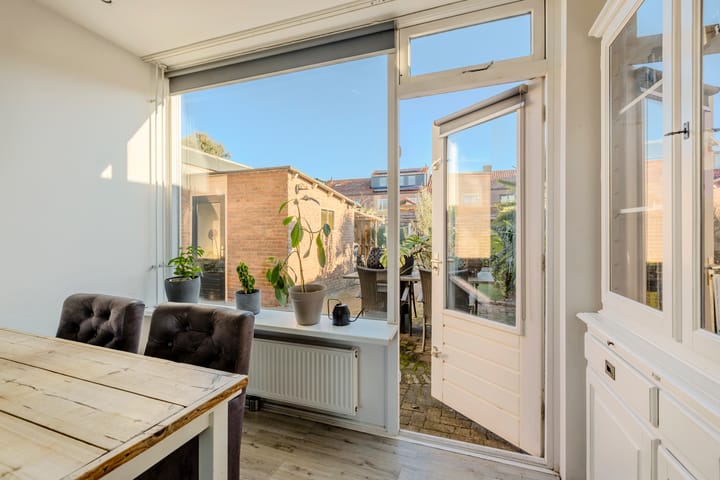 Foto 8 van Floris van Dijckstraat 9