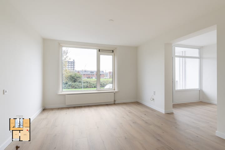 Photo 2 of Parallelweg 104-B