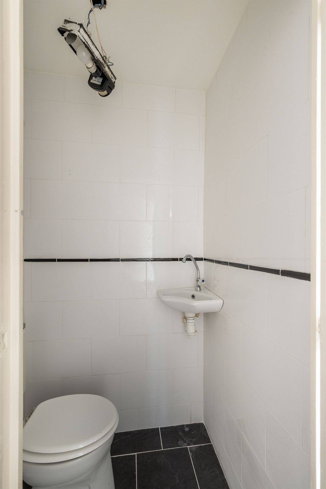 Foto 7 van Parallelweg 104-B