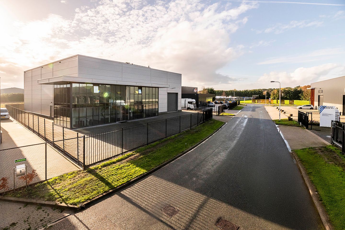 View photo 4 of Kraaihei 4