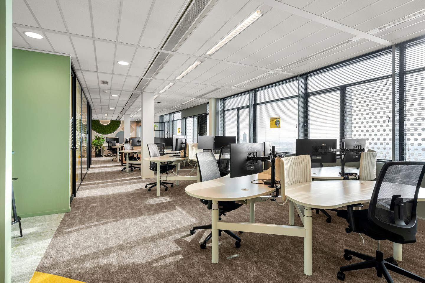 View photo 4 of Nieuwe Stationsstraat 20