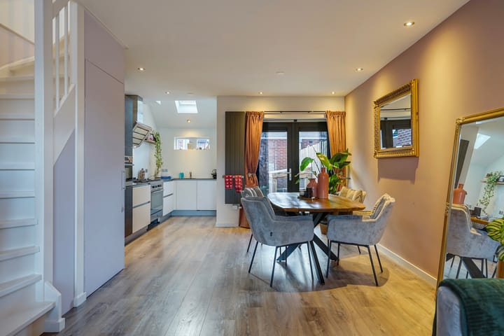 Photo 2 of Van Deursenstraat 3