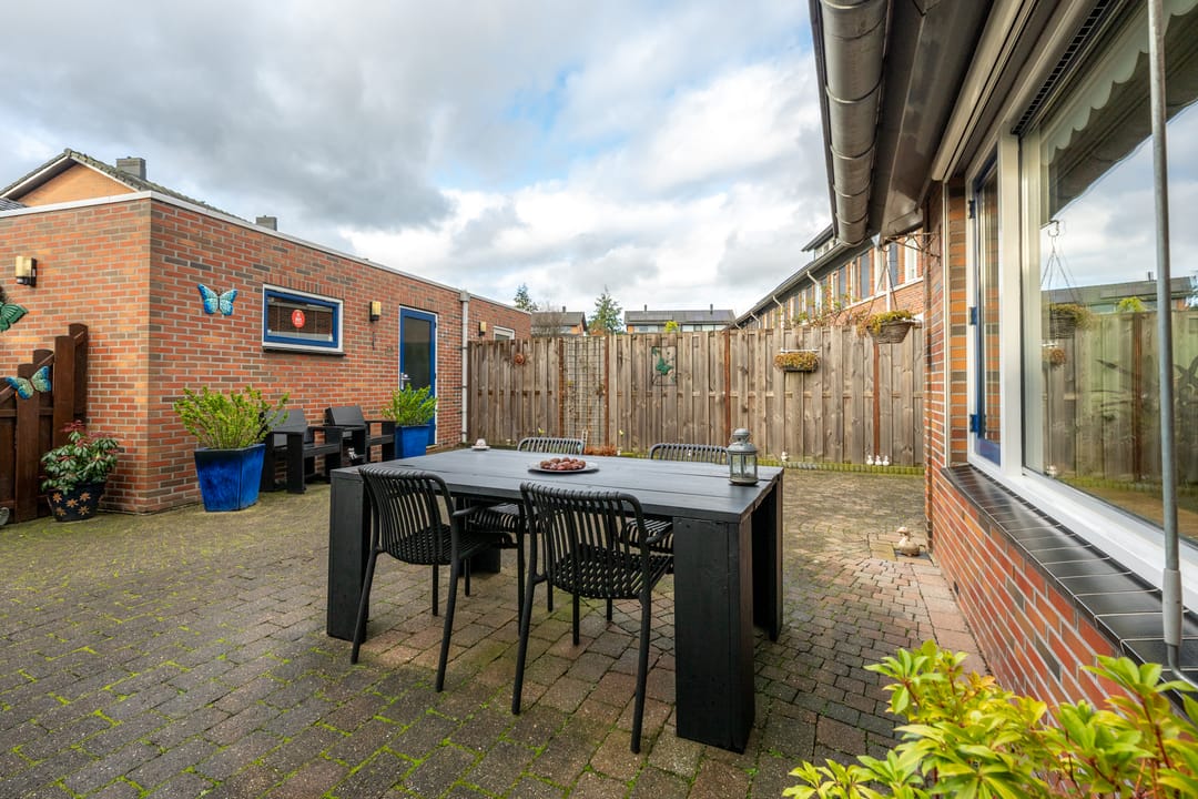 Foto 11 van Kastanjehout 12