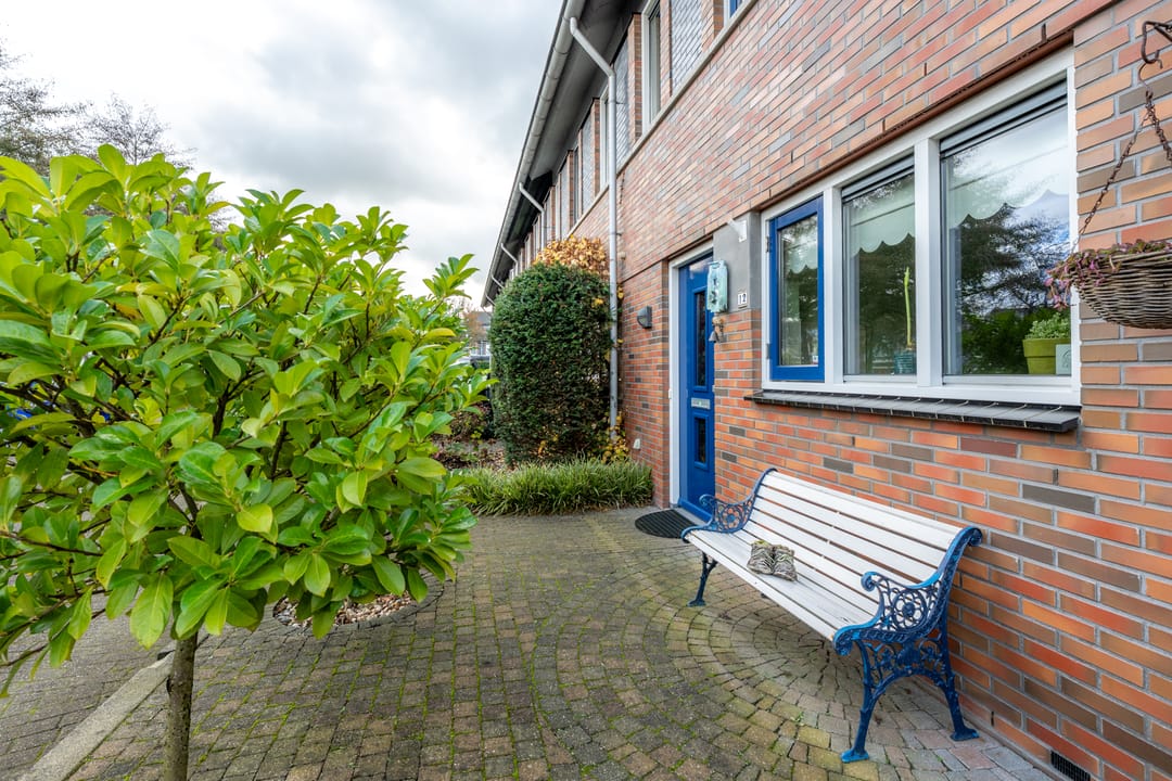 Foto 31 van Kastanjehout 12